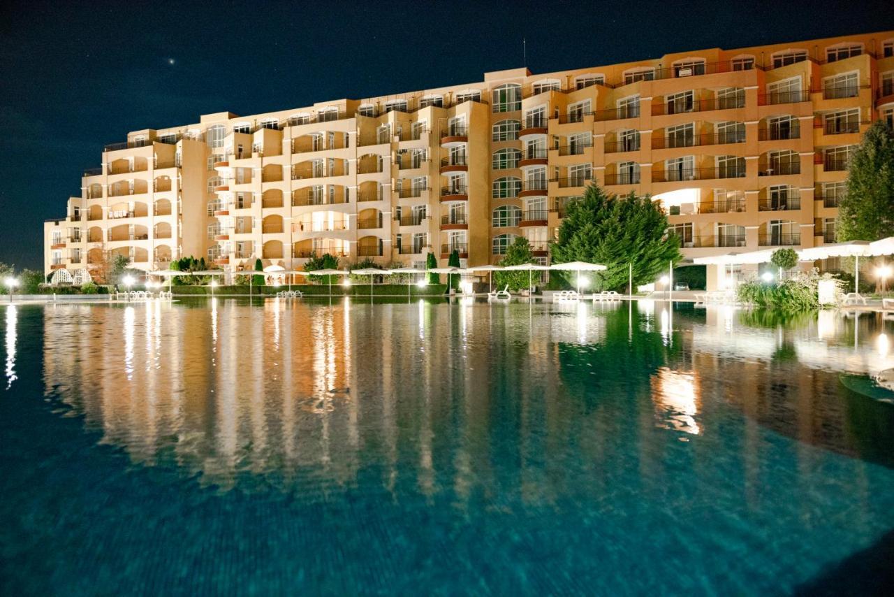 Menada Grand Resort Apartments Aheloi Exterior foto