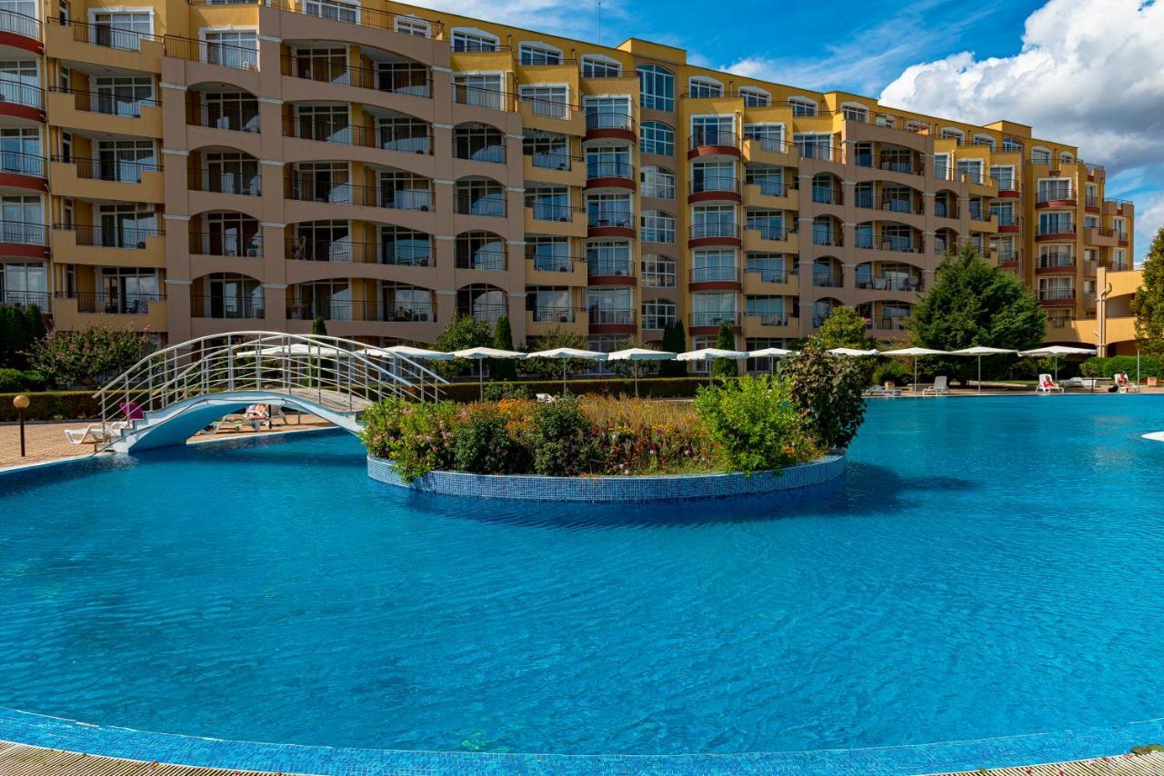 Menada Grand Resort Apartments Aheloi Exterior foto