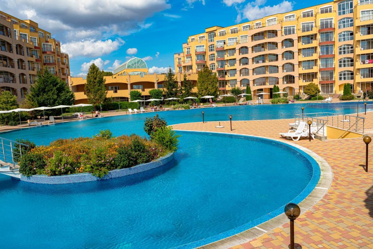 Menada Grand Resort Apartments Aheloi Exterior foto