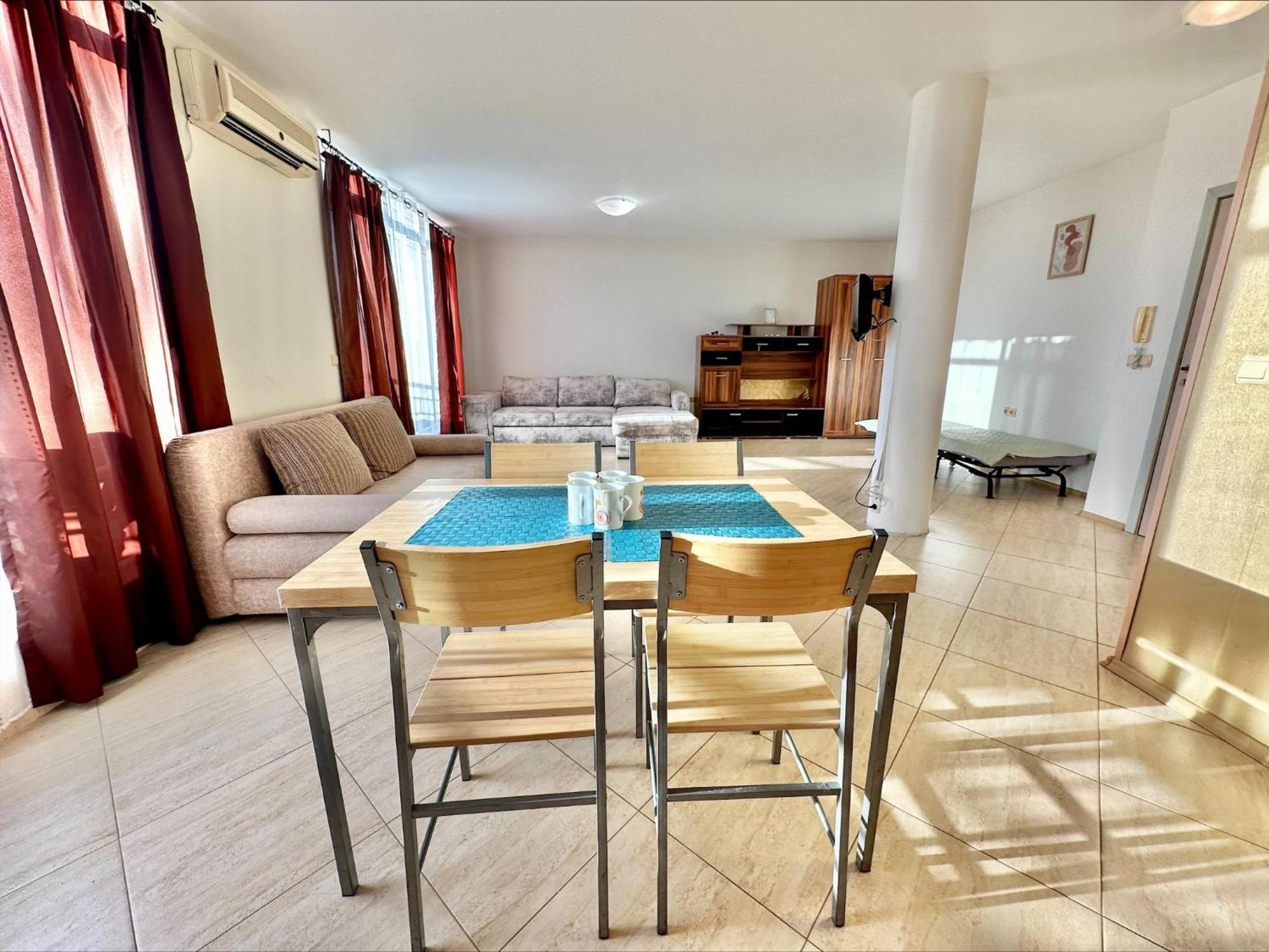 Menada Grand Resort Apartments Aheloi Cameră foto