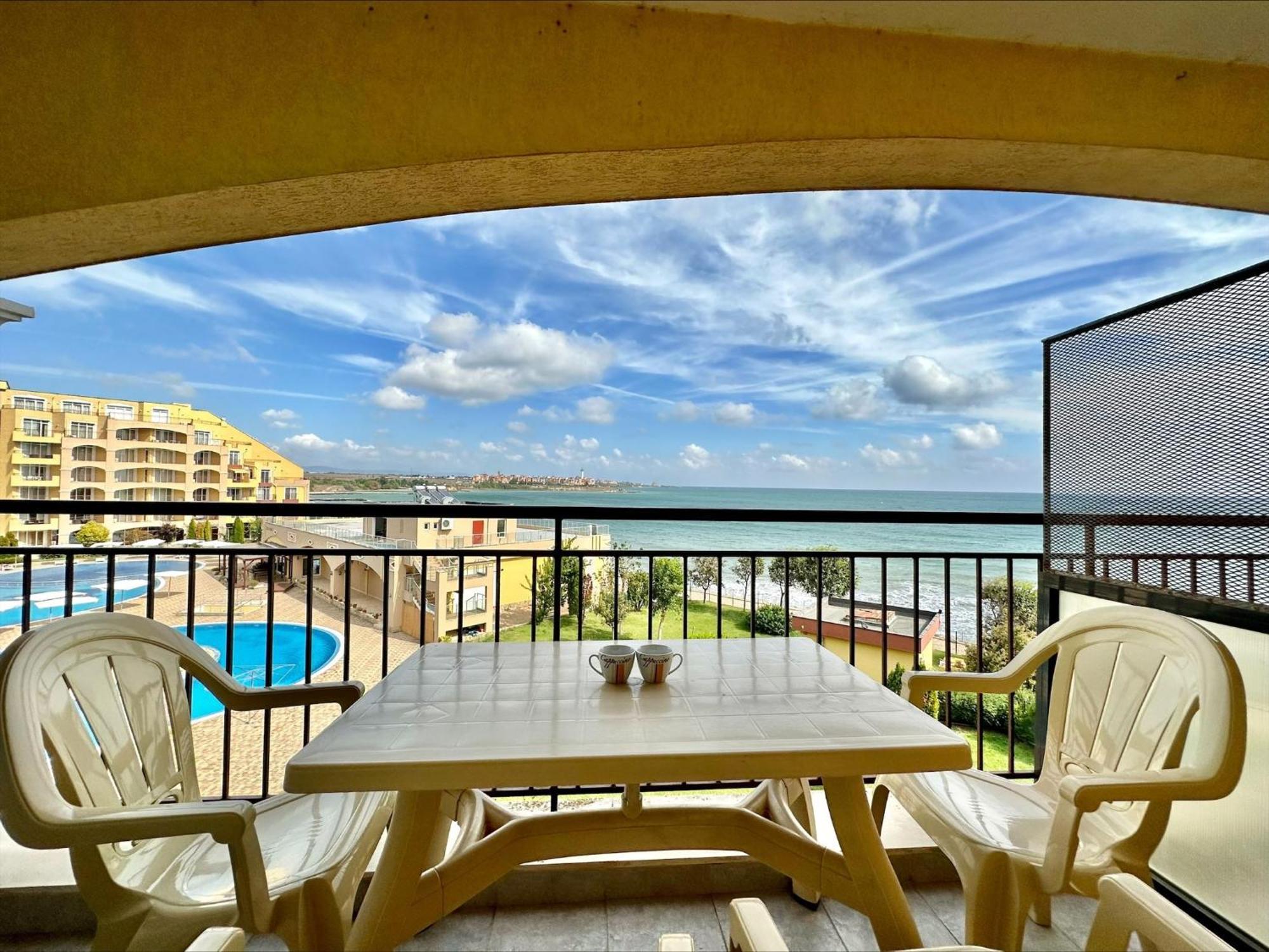 Menada Grand Resort Apartments Aheloi Cameră foto